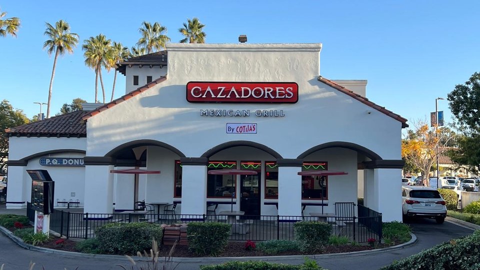 Counter-serve Mexican restaurant with casual seating.